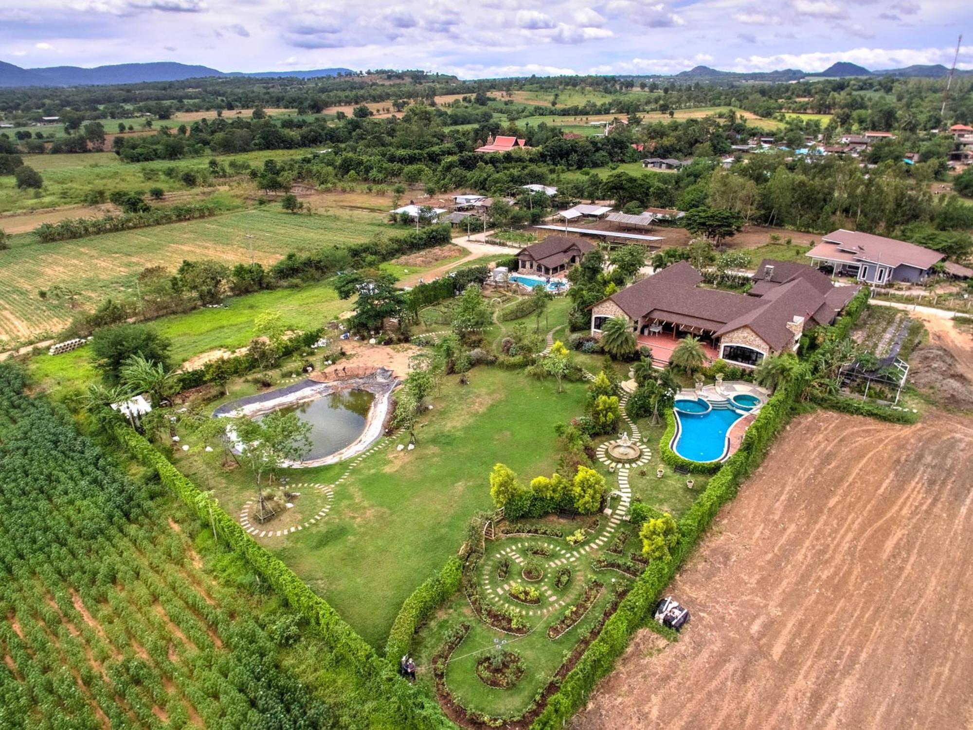 Chateau De Prim Khao Yai Ban Sap Phlu Exteriör bild