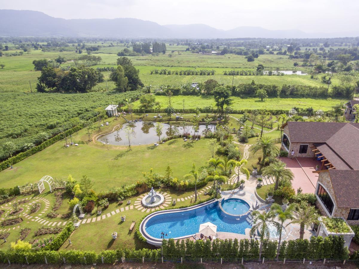 Chateau De Prim Khao Yai Ban Sap Phlu Exteriör bild