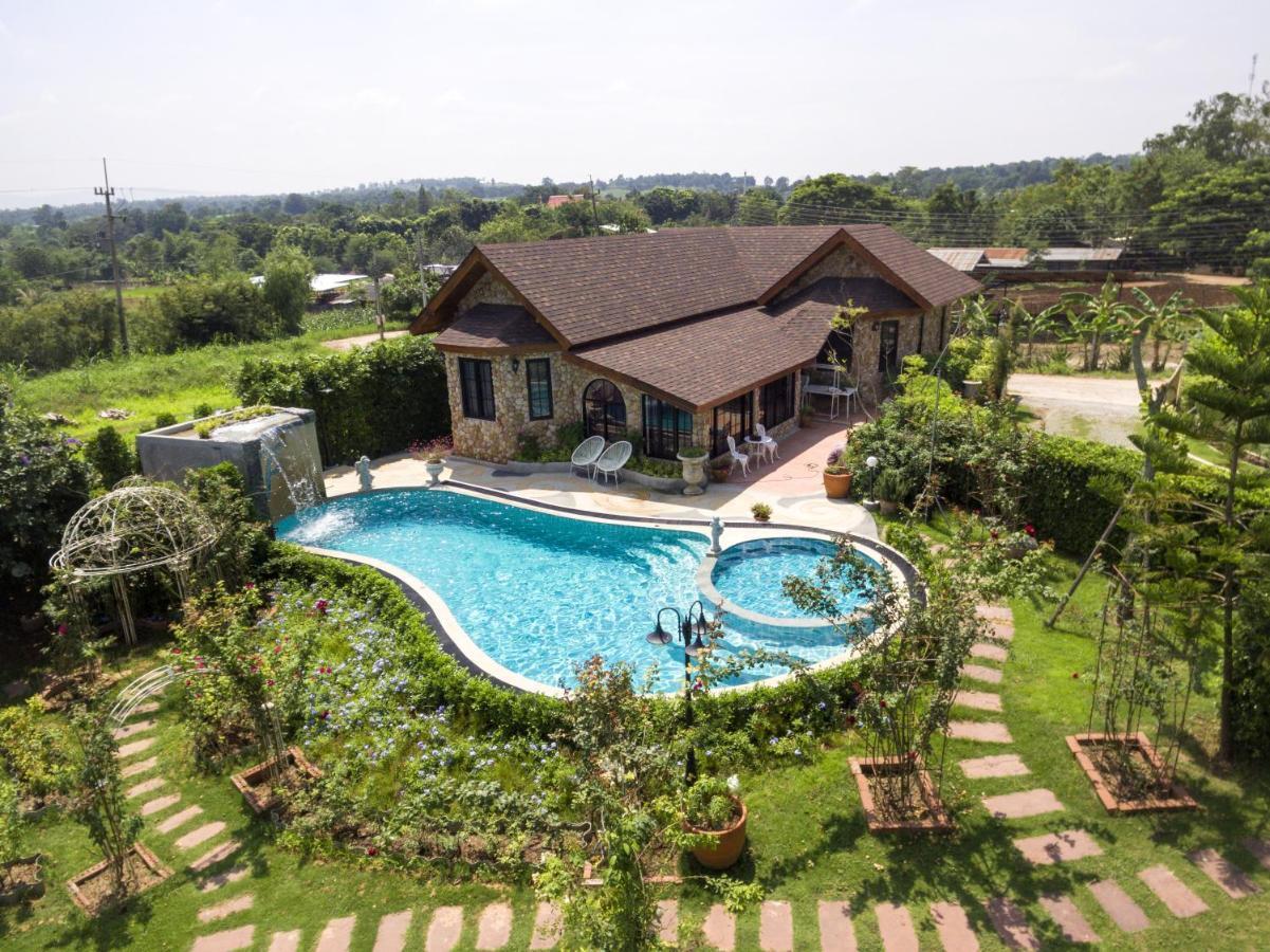Chateau De Prim Khao Yai Ban Sap Phlu Exteriör bild