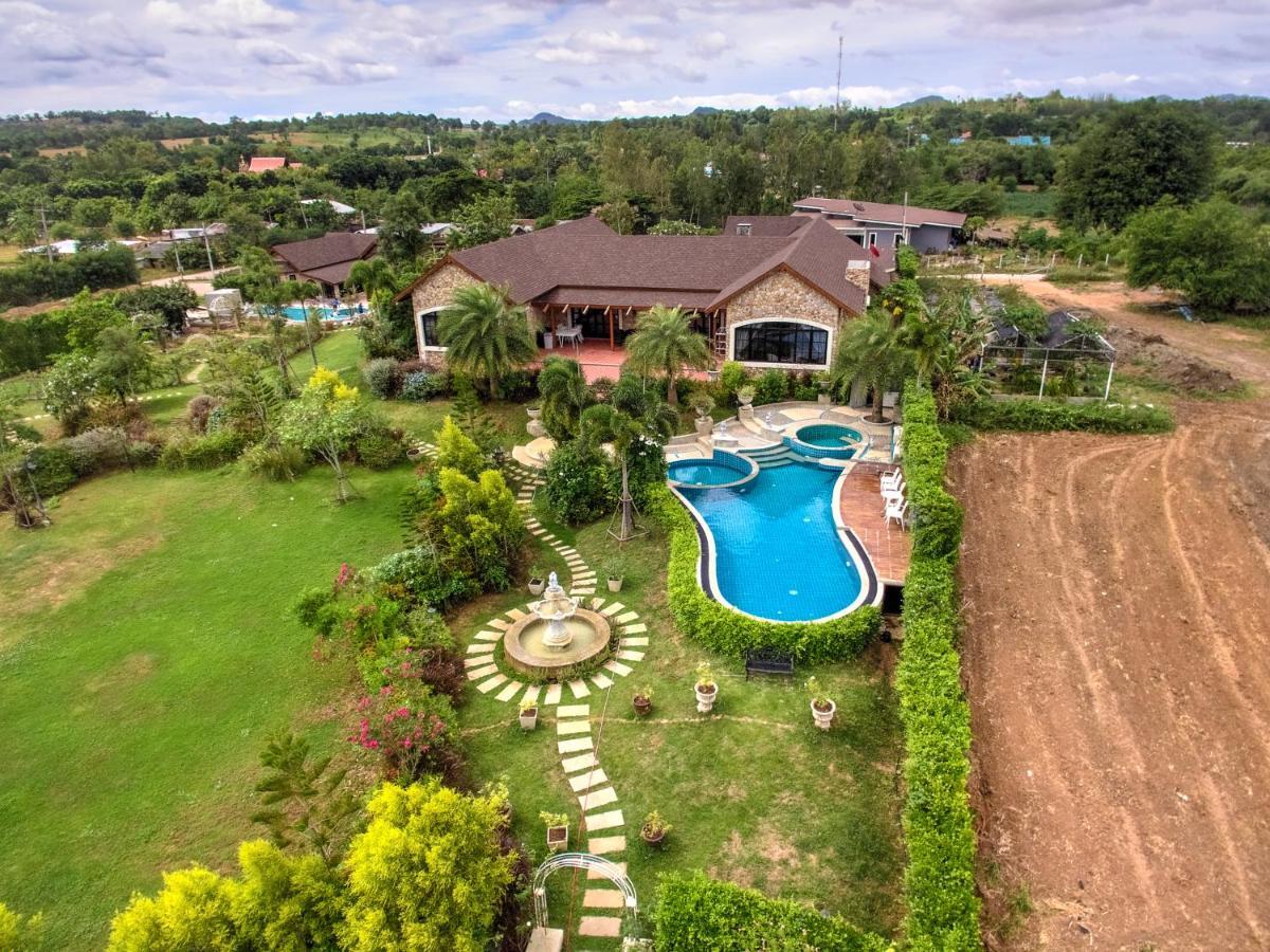 Chateau De Prim Khao Yai Ban Sap Phlu Exteriör bild